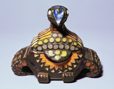 Duivenkast uit de Talashkino werkplaatsen, ca. 1908 door Princess Maria Tenisheva