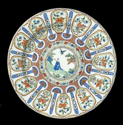 Een grote verte Imari schaal, Kangxi Periode, 1662-1722 door Qing Dynasty Chinese School