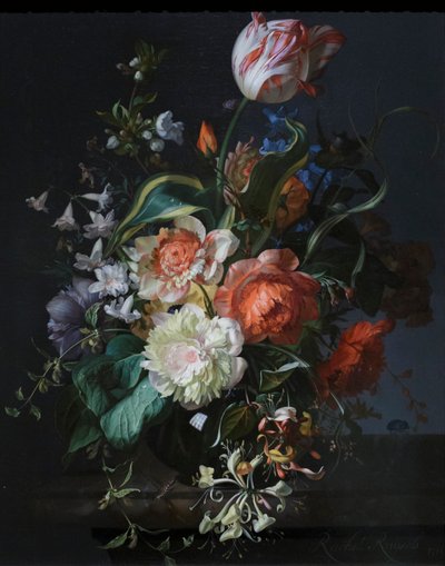 Bloemen in een glazen vaas met een tulp door Rachel Ruysch