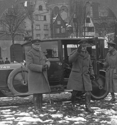 Veldmaarschalk Earl Haig arriveert in Keulen, Duitsland, ca. 1919-1920 door Realistic Travels Publishers