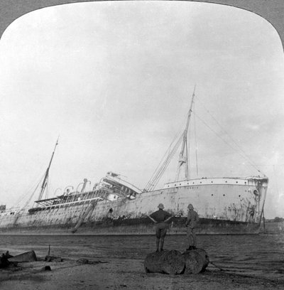 Duitse kruiser gezonken bij Dar es Salaam, Tanzania, Eerste Wereldoorlog, 1914-1918 door Realistic Travels Publishers