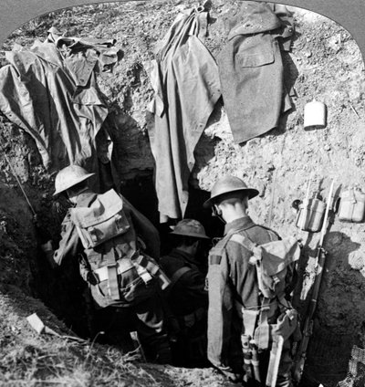 Duitse schuilplaats veroverd in de opmars bij Bapaume, Frankrijk, Eerste Wereldoorlog, 1914-1918 door Realistic Travels Publishers
