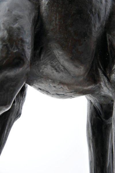 Grote Giraffe met Gebogen Hoofd, gemodelleerd 1909-10, gegoten voor 1913 door Rembrandt Bugatti
