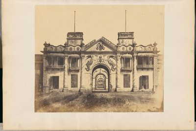 [De Zeemeerminpoort, Kaiserbagh Paleis]. door Robert C. Tytler