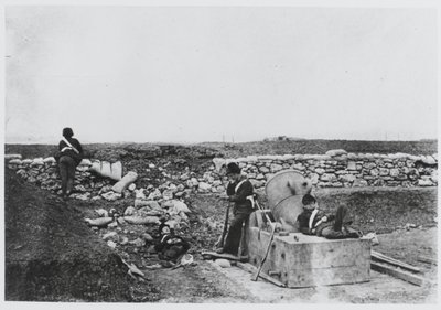Een rustige dag in de Mortierbatterij, Krim door Roger Fenton
