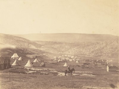 Cavaleriekamp, Balaklava, kijkend naar het Plateau van Sebastopol. door Roger Fenton