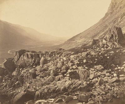 Rotsen aan de kop van Glyn Francon. door Roger Fenton