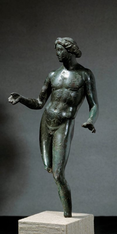 Apollo. Bronzen beeld uit Mansat La Courrière, Creuse. 1e tot 2e eeuw na Christus. Zon 0,295 m. Parijs, Louvre Museum door Roman