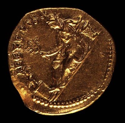 Aureus (achterzijde) geslagen door Hadrianus (AD 117-AD 138) met afbeelding van AEGYPTOS (Egypte) liggend naar links. Inscriptie: AEGYPTOS door Roman