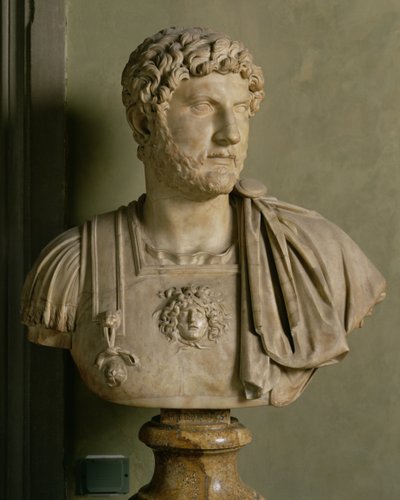 Buste van Keizer Hadrianus (76-138 AD) door Roman