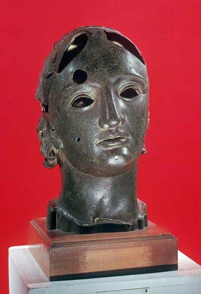 Hoofd van Apollo, uit Nimes, 1e-2e eeuw door Roman