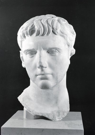 Hoofd van Caesar Augustus (63 v.Chr.-14 n.Chr.) door Roman