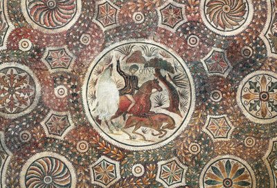 Mozaïek met jachtscène, 4e eeuw na Chr. door Roman