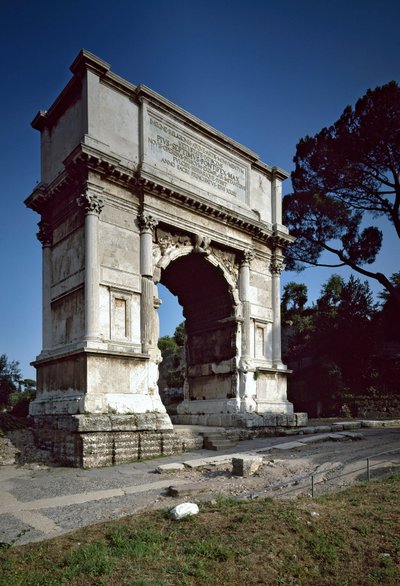 Romeinse kunst: Boog van Titus opgericht in 81 AD door Roman