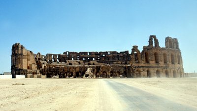 Romeins Colosseum van El-Djem, Tunesië door Roman