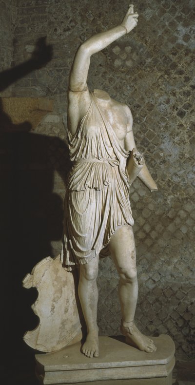 Standbeeld van Amazon, Romeinse kopie van origineel door Phidias door Roman