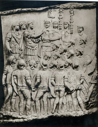 Trajanus (98-117) Spreekt het Leger Toe, een afgietsel van Trajanus