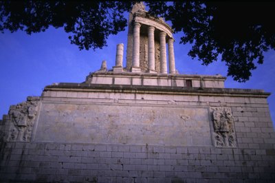 Trofee van Augustus in La Turbie. Romeins monument uit de 1e eeuw. door Roman