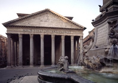 Zicht op het Pantheon, 27-125 AD door Roman