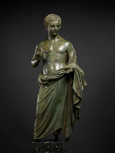 Bronzen standbeeld van een aristocratische jongen, 27 v.Chr.-14 n.Chr. door Roman Imperial Period