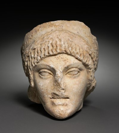 Hoofd van een Jonge Vrouw door Roman Imperial Period