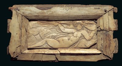 Ingelijste plaquette met een vrouwelijke figuur, uit Egypte, laat 3e tot begin 4e eeuw na Christus door Roman Period Egyptian