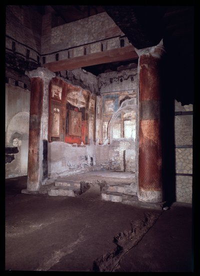 Altaar van de Tempel (college) van de augustales, 5e eeuw v.Chr.-1e eeuw n.Chr. door Roman Roman