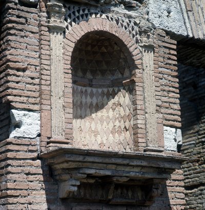 Casa del Laraire (Lararium) in Ostia, nabij Rome door Roman Roman