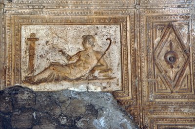Herculaneum - bas-reliëf: karakterverlenging, decoratiedetail - Romeinse kunst door Roman Roman