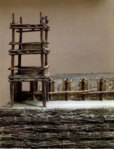 Model dat het beleg en de slag van Alesia in september 52 v.Chr. door Julius Caesar weergeeft, waarbij Vercingetorix werd verslagen. Detail dat het verdedigingssysteem gebouwd door Caesar toont. Rome, Museum van de Romeinse Beschaving door Roman Roman