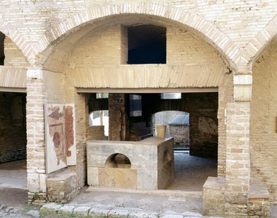 Resten van de Romeinse baden in Ostia door Roman Roman
