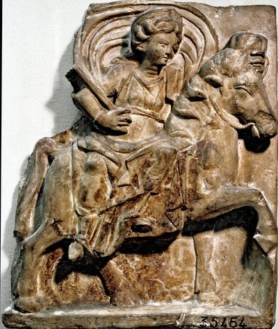 Romeinse kunst: de godin Epona, godheid van Gallische oorsprong, beschermheilige van ruiters en reizigers. Kalkstenen stèle gevonden in Gannat (Allier), Auvergne. Saint Germain en Laye. Museum van Nationale Oudheden door Roman Roman