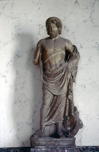 Standbeeld van Aesculapus, god van de geneeskunde in de Romeinse religie. Louvre Museum, Parijs. door Roman Roman