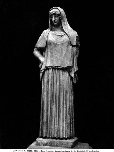 Standbeeld van Hestia door Roman Roman