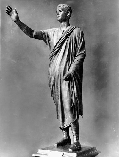 Standbeeld van een Romeinse Redenaar door Roman Roman