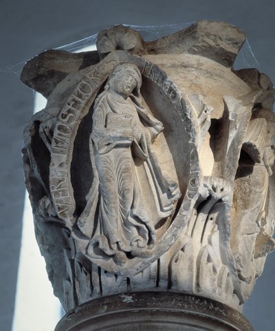 Kapiteel van het koor (beeldhouwwerk) door Romanesque