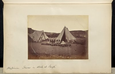 Abessinië. Dieven in voorraad in Senafe. door Ronald Ruthven Leslie Melville