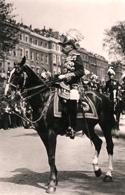Veldmaarschalk Graaf Kitchener door Rotary Photo