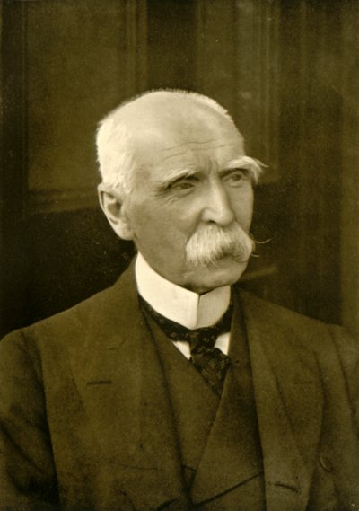 Sir Donald M. Stewart, Bart., ca. 1890s, 1901 door Russell and Sons