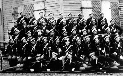 Rekruten van de Household Cavalry Unit, met hun kornet, Graaf A.A. Ignatiev door Russian Photographer