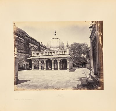 Delhi; het graf van Nizam-ud-Din door Samuel Bourne