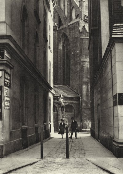 Berlijn: Blick auf den Chor der Marien-Kirche door Sasha Stone