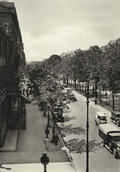 Berlijn: Unter den Linden door Sasha Stone