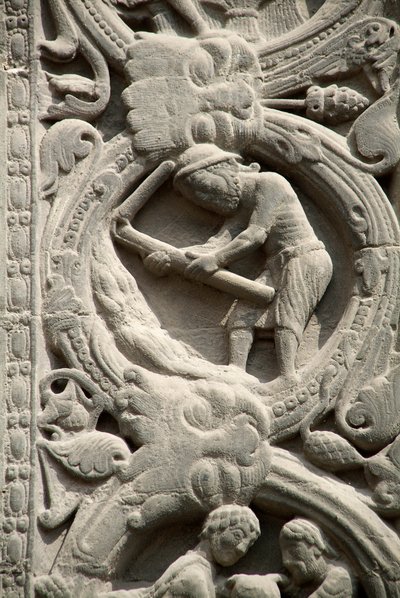 Gotische kunst: Piedroit van de rechterpoort van de westelijke gevel van de Basiliek van Saint Denis die het werk van de velden voorstelt: Augustus. Saint-Denis, Frankrijk door School French