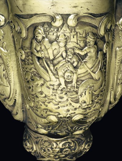 Gemonteerde nautilusbeker, Nagyszeben, midden 17e eeuw (schelp & verguld zilver) (detail) door School Hungarian