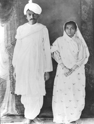Kasturba en Mahatma Gandhi door School Indian