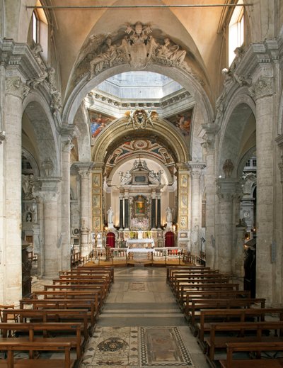 Interieur van de Basiliek van Santa Maria del Popolo (15e tot 17e eeuw, Rome, Italië) door School Italian