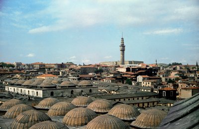 Panoramisch uitzicht op Istanbul, met koepels van de Grote Bazaar door School Ottoman