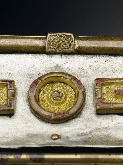 De Monymusk Reliquary, ca. 8e eeuw na Christus door Scottish School