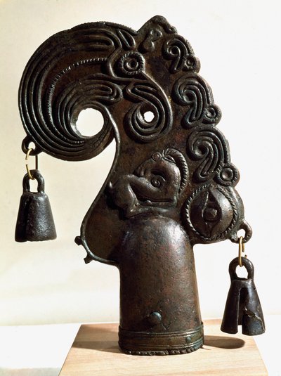 Scythische kunst: bronzen speerpunt versierd met een fantastisch dier. Uit Ulski (Kuban), Noord-Kaukasus in Rusland, 4e eeuw v.Chr. Hermitage Museum Sint-Petersburg door Scythian